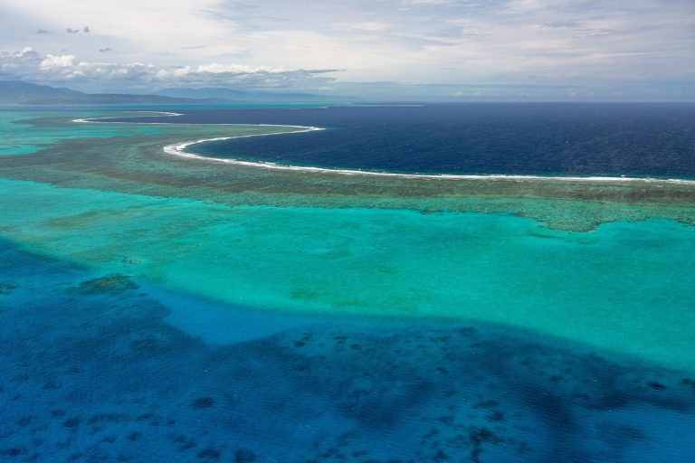 Lagoon, ocean, sea — examplearticle