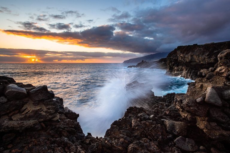 Surf, waves, sea — Maximize Your Rental Documentation with a Proper Receipt Template